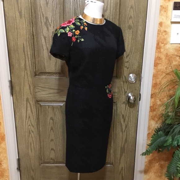 Peggy Jennings embroidered knee length spark dress - Picture 5 of 7